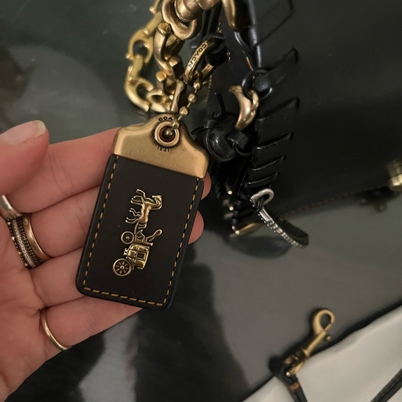 Rare Coach Dinky 19 with Charms - Picture 15 of 16